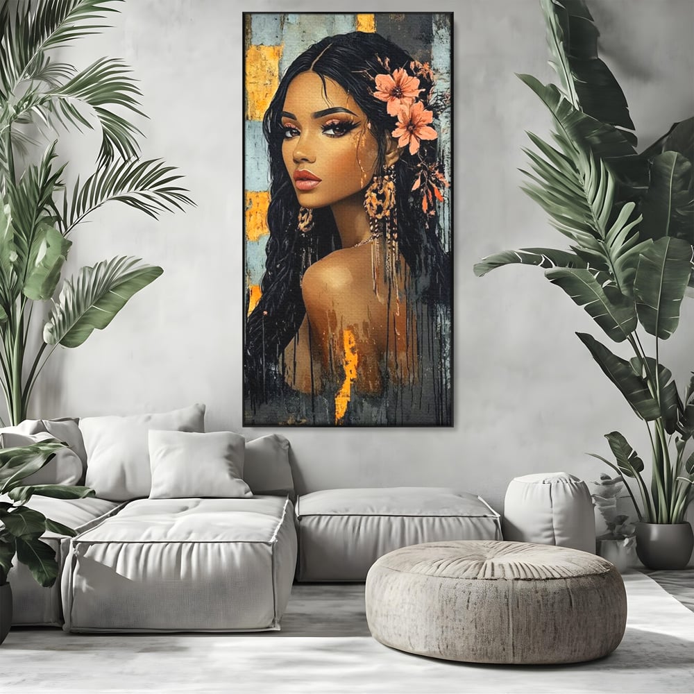 Tablou canvas cu tablou canvas cu femeie si flori in par, in rama de aluminiu negru, pe perete intr-un living